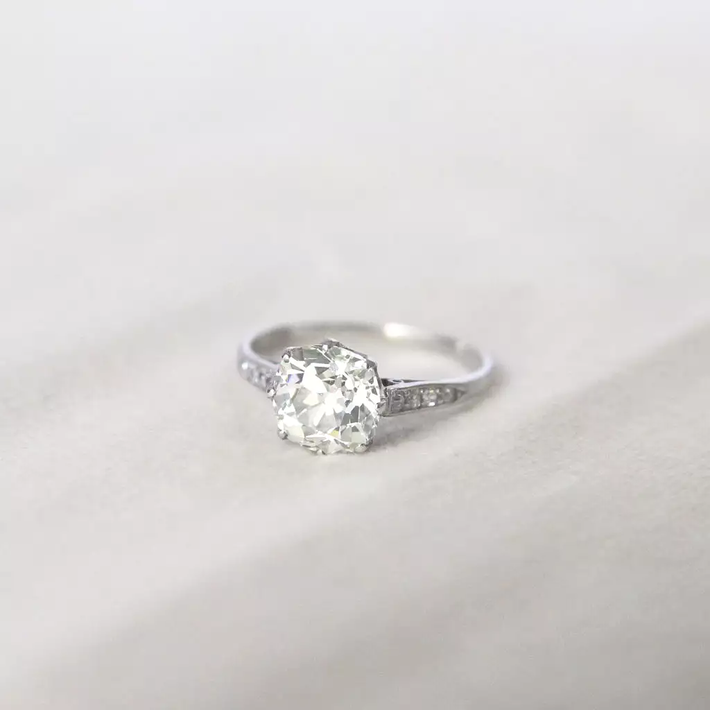 Art Deco 2.04 Old Mine Cut Diamond Solitaire