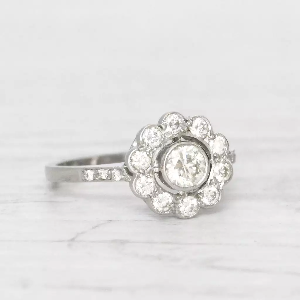 Art Deco Style 0.80 Carat Diamond Daisy Cluster