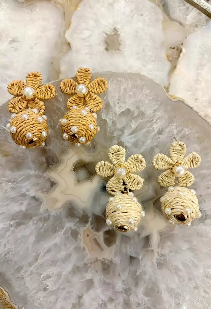 Daisy Earrings-Tan