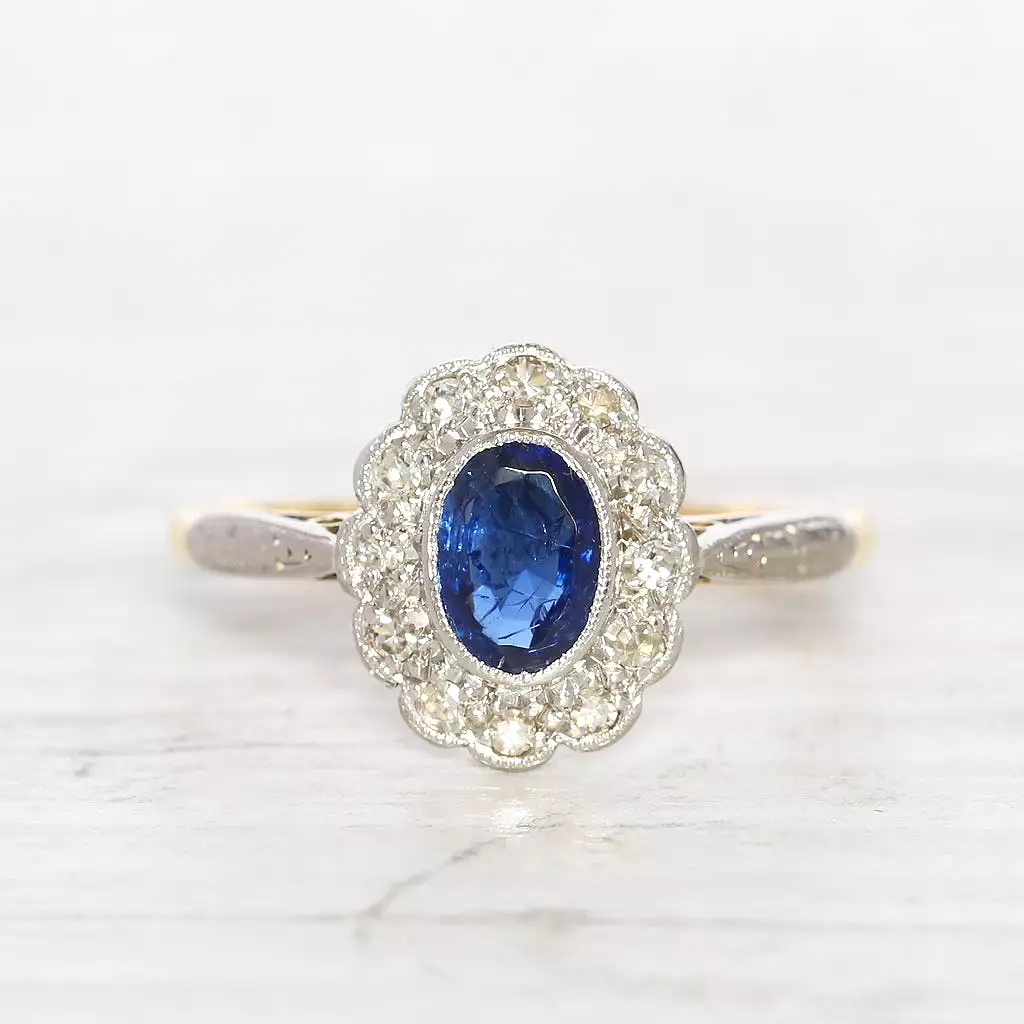 Edwardian 0.65 Carat Sapphire and Diamond Cluster