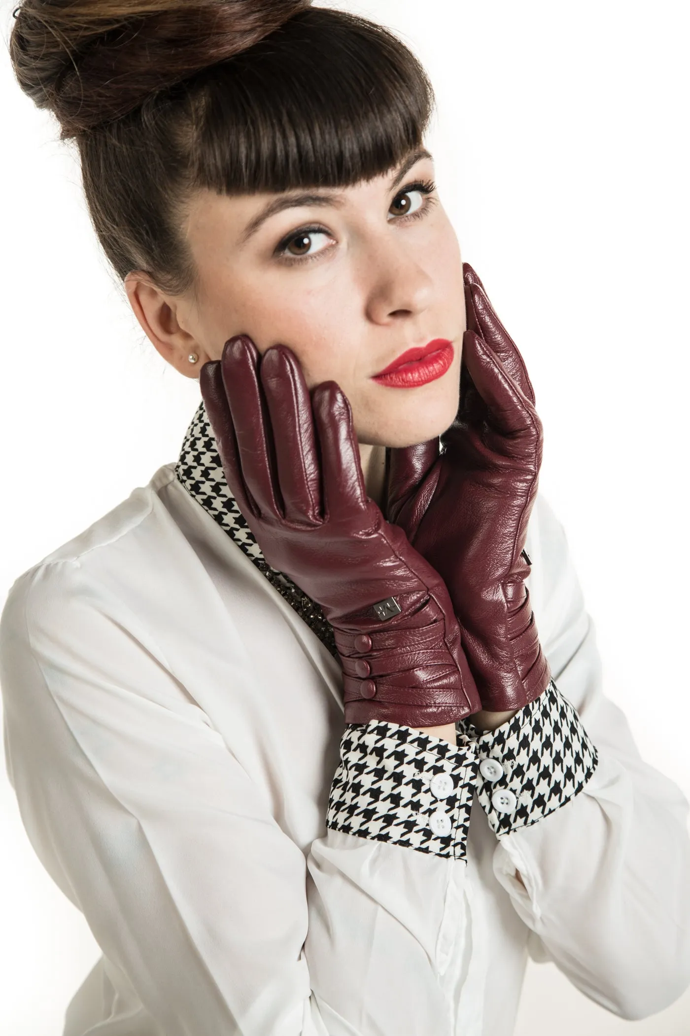 Trippled Button Leather Gloves